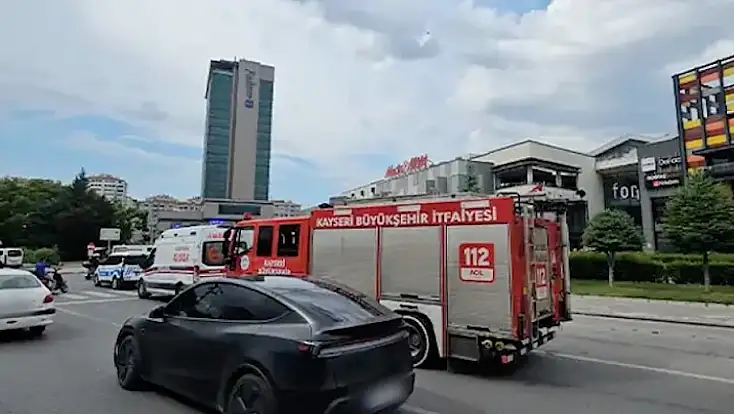 AVM’deki Bomba İhbarı Asılsız Çıktı