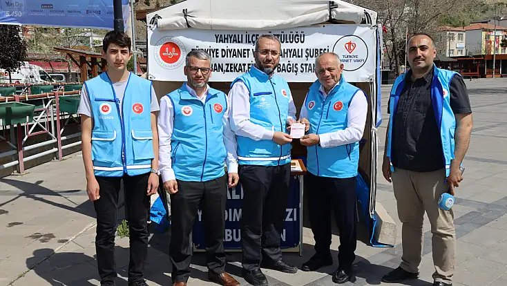 Başkan Öztürk’ten diyanet vakfı’na kurban ve su kuyusu desteği