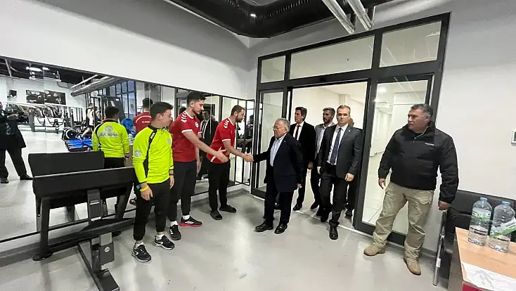 Büyükkılıç’tan Talas’ta sosyal yaşam merkezi ziyareti