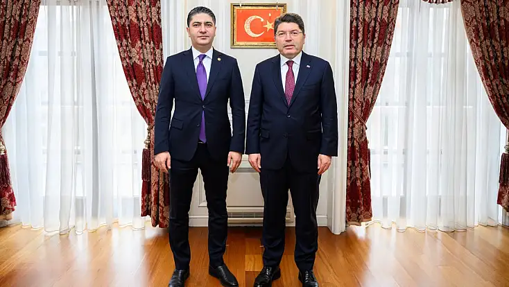 MHP’li Özdemir’den Sarız’a kütüphane ve sosyal alan müjdesi