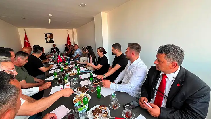 CHP Kayseri'de Yeni Yönetim Görev Dağılımını Tamamladı
