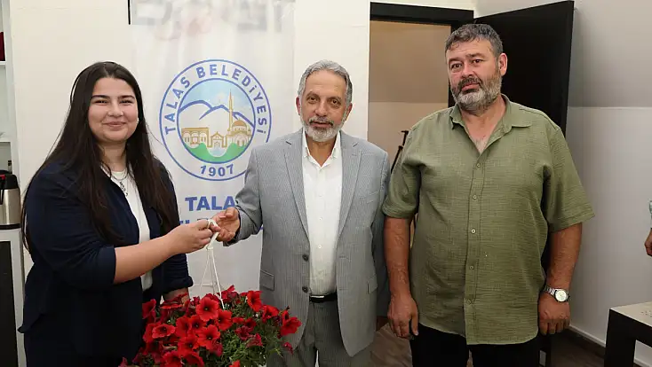 Çiçek Şenliği Fotoğraf Yarışmasında Ödüller Sahiplerini Buldu