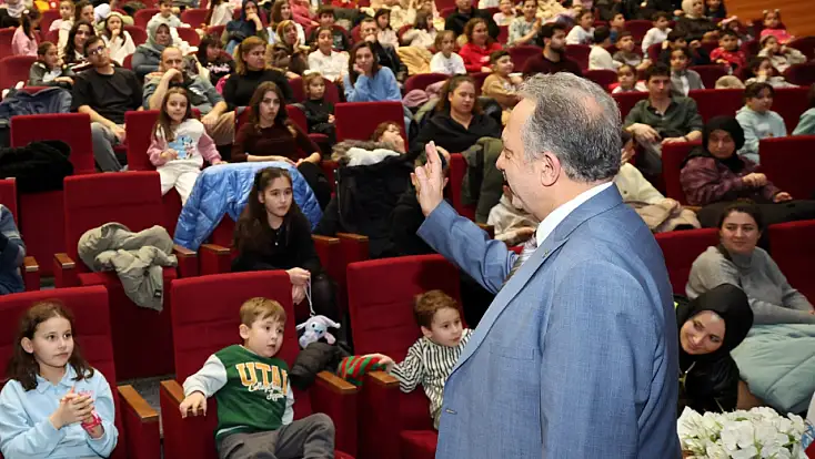 Çocuk Tiyatrosuna Yoğun İlgi