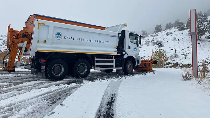 Kayseri’de karla mücadele başladı