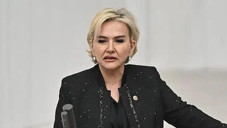 Kayserili Milletvekili Nimet Özdemir AK Parti’ye Katıldı