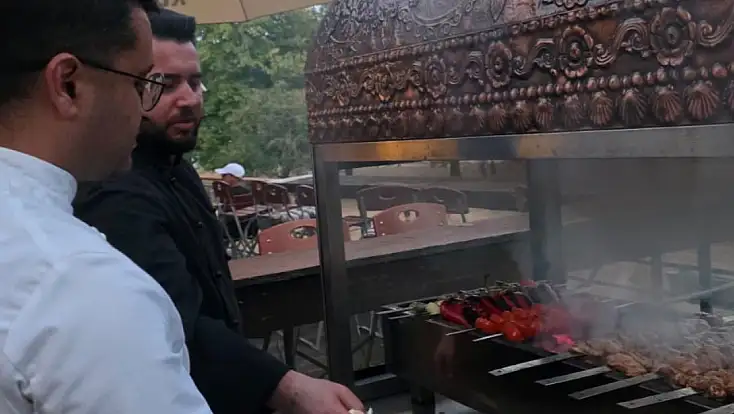 Kayserili öğrenciler Almanya'da Türk mutfağını tanıttı