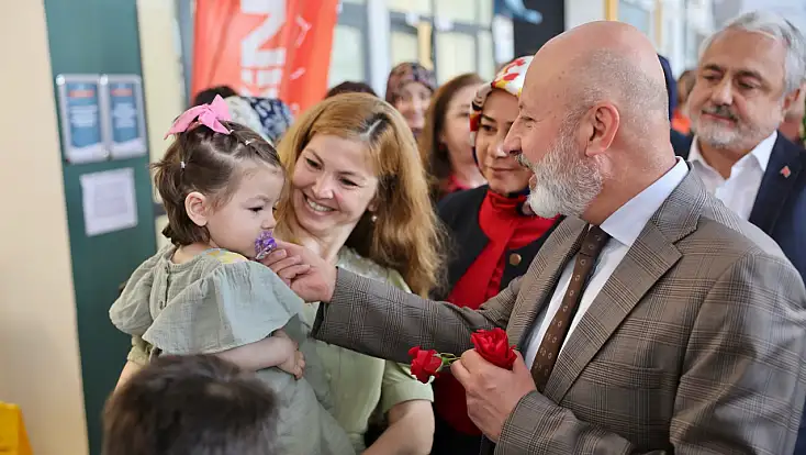 Kocasinan Akademi’de Yıl Sonu Sergisi Yoğun İlgi Gördü