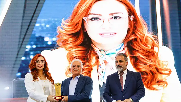 Duygu Uludaşdemir’e Erciyes Basın Ödülleri’nde Birincilik