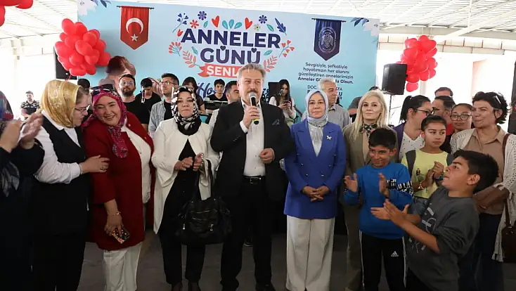 Melikgazi belediyesi anneler günü şenliği düzenledi