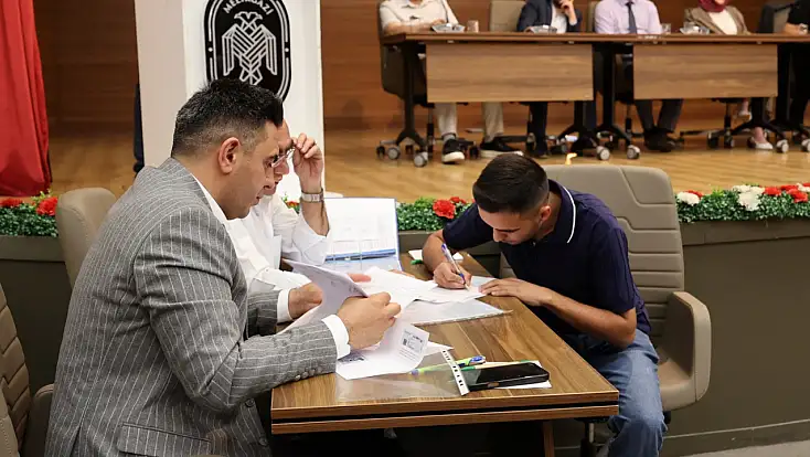 Melikgazi’nin “Kazan Kazan” Finans Modeli Vatandaşları Ev Sahibi Yapmaya Devam Ediyor