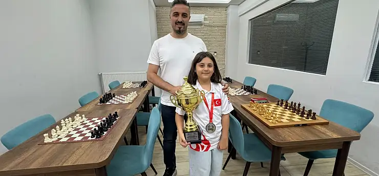 Avrupa İkincisi Ada Zeynep'in Yeni Hedefi Dünya Şampiyonluğu