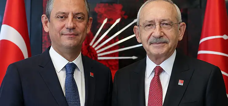 CHP'de İki Ayrı Toplantı