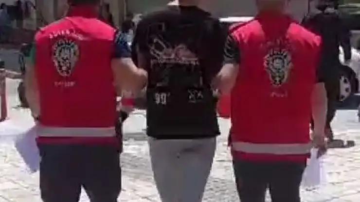 13 aranan kişiyi yakalandı