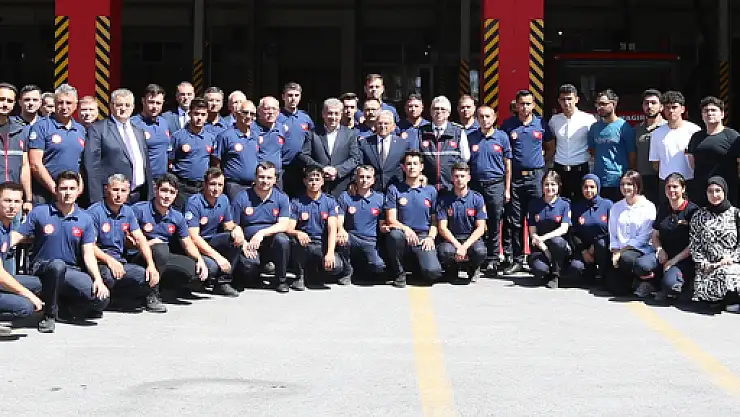 150 stajyer öğrenciye de uygulamalı eğitim