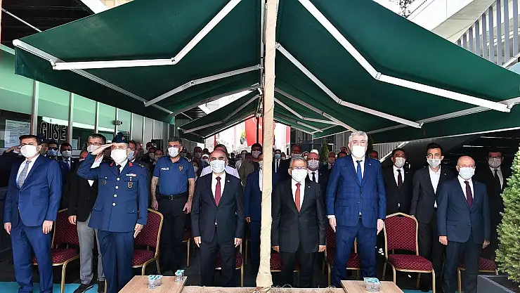 1915 ÇANAKKALE-15 TEMMUZ RUHU SERGİSİ