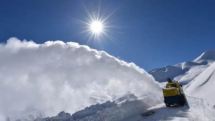 270 yerleşim yeri  ulaşıma açıldı