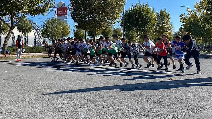 29 Ekim Cumhuriyet Koşusu gerçekleşti