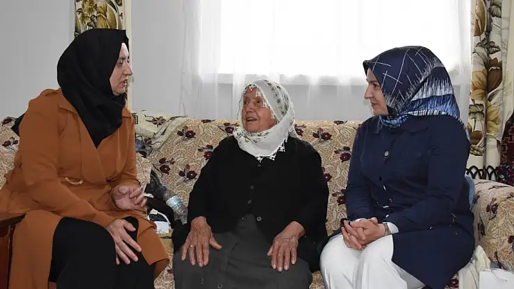 Yaşlılara 4 çeşit sıcak yemek