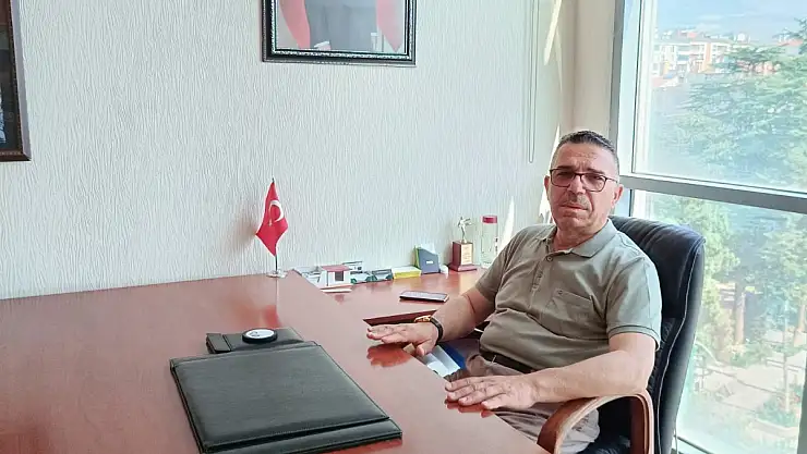 AK Partili Aslantürk, şarampole devrilen araçta yaşamını yitirdi