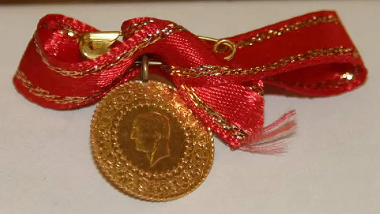 Altın fiyatları yükselişte geçti! 12 Nisan 2025