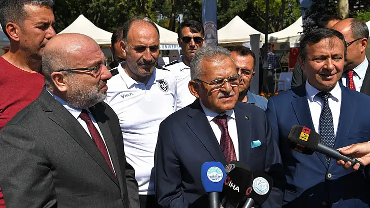 ANADOLU ÜNİVERSİTELER BİRLİĞİ TANITIM VE TERCİH FUARI'NIN AÇILIŞ TÖRENİ