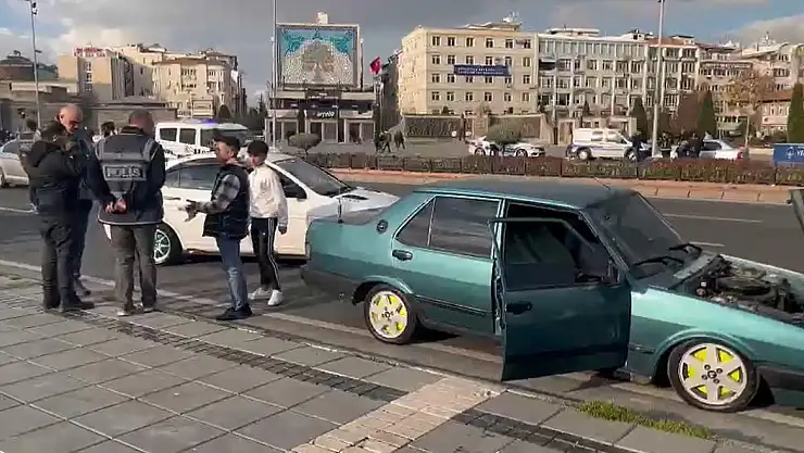 Araçlara lastik ve cam filmi kontrolü yapıldı