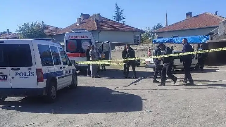 ARAÇTA 2 KİŞİ ÖLÜ BULUNDU