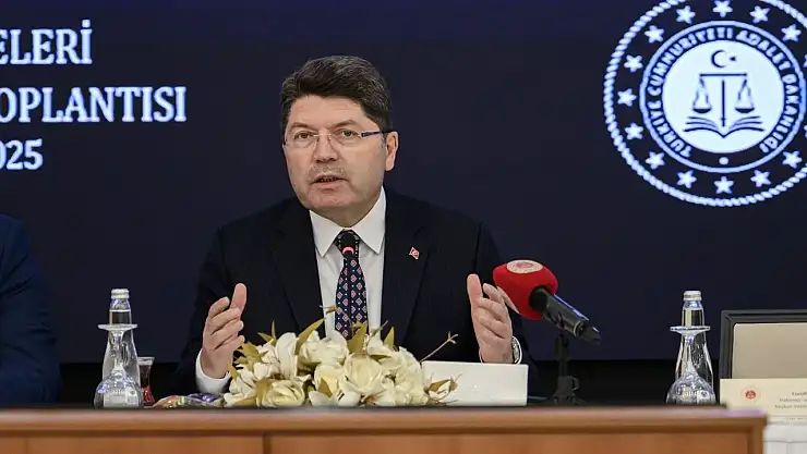 Bakan Tunç: Kadının güçlenmesi, adaletin güçlenmesidir
