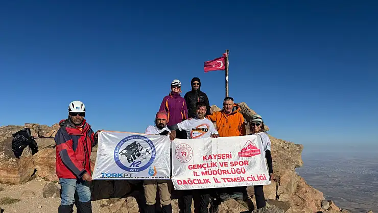 Başarıyla tamamlanan zirve tırmanışı