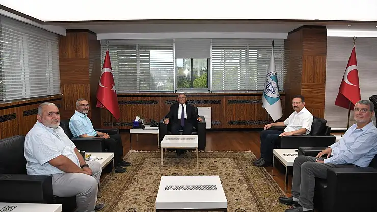 Başkan Büyükkılıç'a Hacılar Belediye Başkanı Özdoğan ve STK'lardan Ziyaret