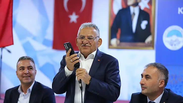BAŞKAN BÜYÜKKILIÇ, DEPREMDEN ZARAR GÖREN SARIZ'IN YANINDA