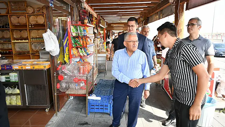 Başkan Büyükkılıç Erciyes'te esnafla buluştu