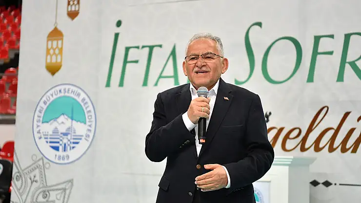 Başkan Büyükkılıç, halk otobüsü esnafı ile iftarda buluştu
