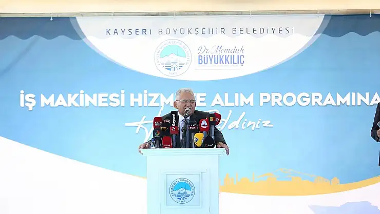 Başkan Büyükkılıç, 'Hizmetten Hizmete Koşuyoruz' Diyerek, 500 Milyon TL'lik 58 Yeni İş Makinesini Tanıttı