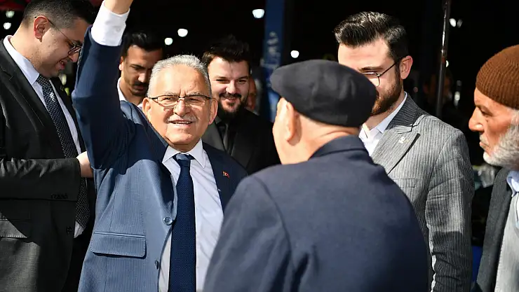 Başkan Büyükkılıç hürriyet'te vatandaşla buluştu