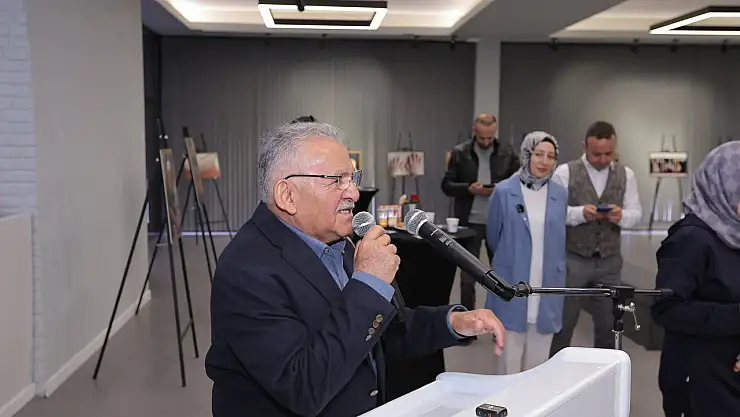 Başkan Büyükkılıç: 'sanatseverlere katkı sunmaya devam edeceğiz'