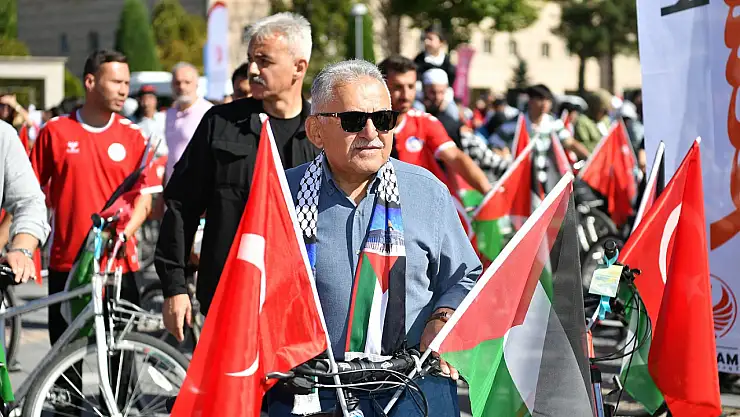 Başkan Büyükkılıç'tan Filistin'e pedallı destek