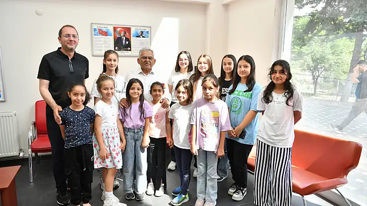Başkan Büyükkılıç'tan kaymek'e yakın takip: 'Geleceğimiz sizsiniz'