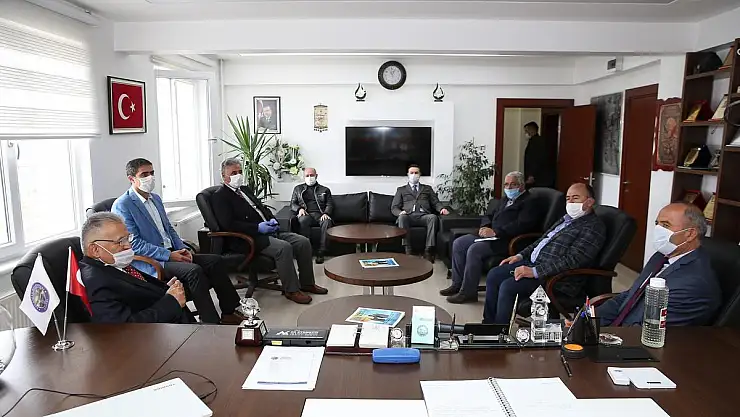 BAŞKAN BÜYÜKKILIÇ ÜÇ İLÇEYİ ZİYARET ETTİ