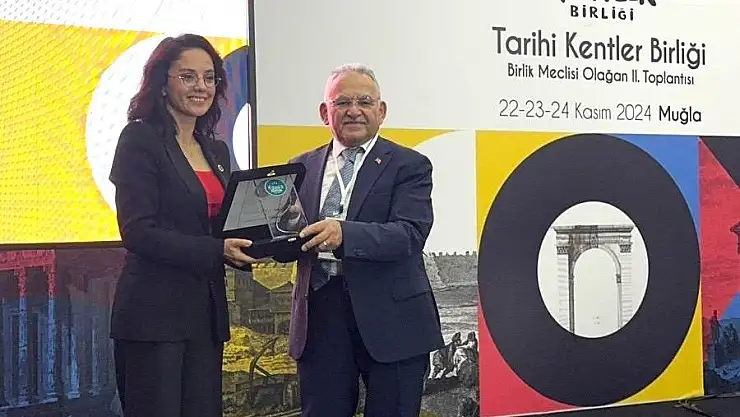 Başkan Büyükkılıç'a sürekli ödül