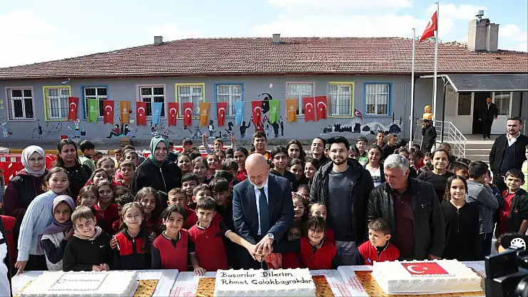 Başkan Çolakbayrakdar çocuklarla buluştu