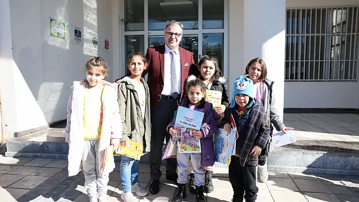 Başkan Özdoğan: 'Eğitime katkılarımız sürecek'