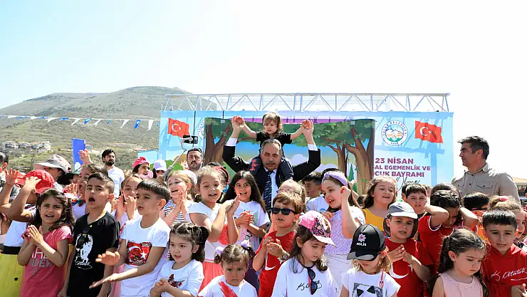 Başkan Yalçın'dan 23 Nisan mesajı