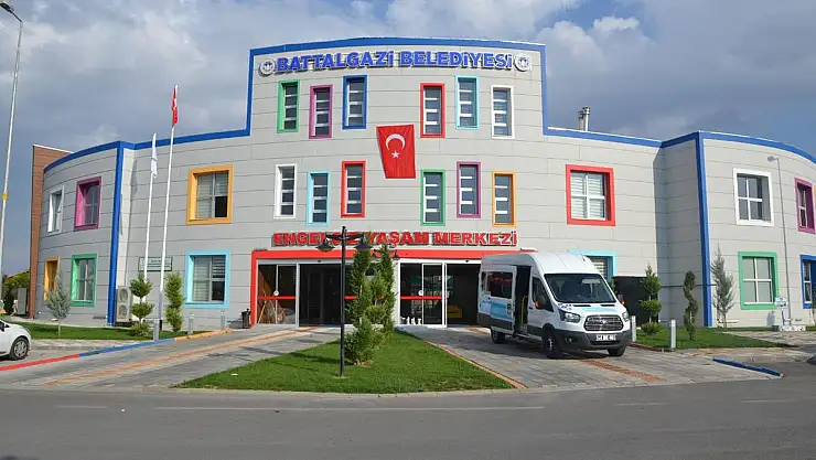 BATTALGAZİ BELEDİYESİ ENGELSİZ YAŞAM MERKEZİ TEDBİRLERLE AÇILIYOR