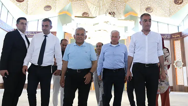 BELEDİYE-HAYIRSEVER İŞ BİRLİĞİNDE HAYATA GEÇİRİLECEK CAMİ İNCELENDİ