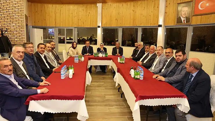 BÖHÜRLER İŞADAMLARIYLA İSTİŞAREDE BULUNDU