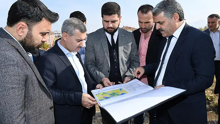 'Bölgede Örneği Olmayan Eşsiz Bir Eseri Yeşilyurt'a Kazandıracağız'