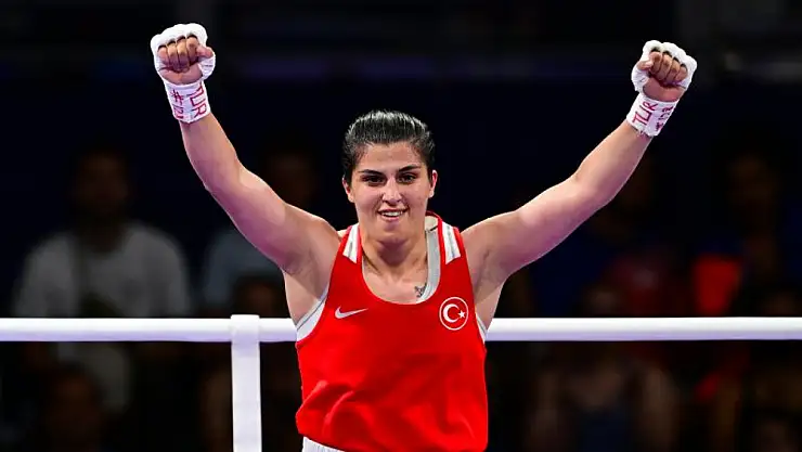 Busenaz sürmeneli'den üçüncü dünya şampiyonluğu