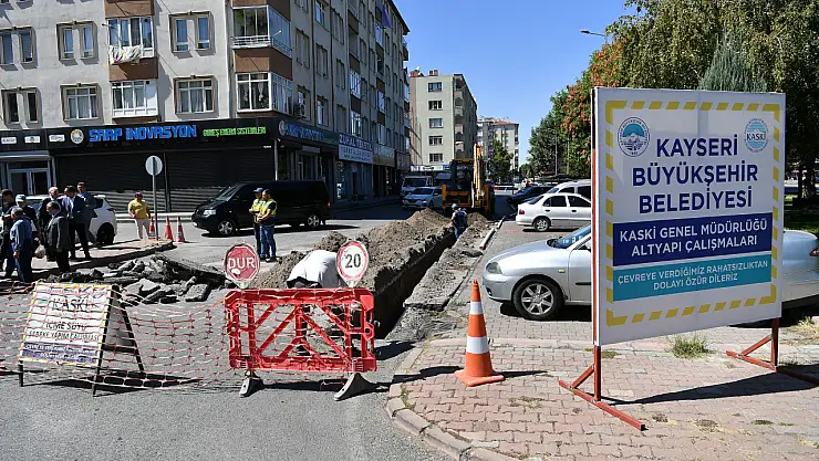 Büyükkılıç, DSİ katlı kavşağı'ndaki KASKİ çalışmalarını inceledi