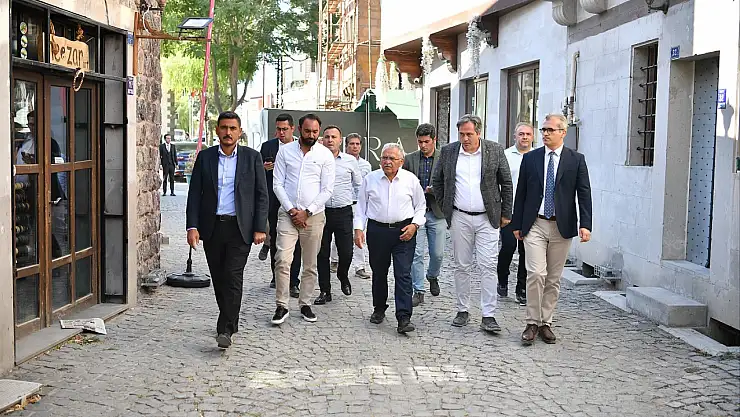 Büyükkılıç ile Kayseri mahallesi yenileniyor